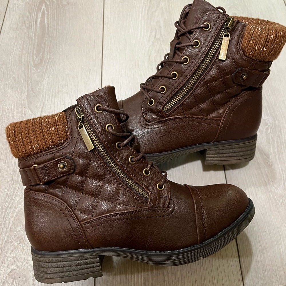 Cute brown patterned boots